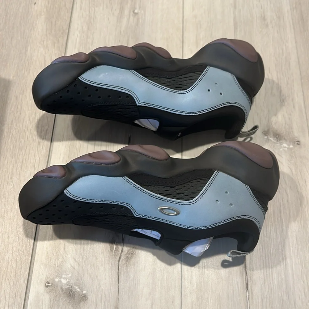 Oakley‎ Factory Team Ostrich Flesh Sandal Stone Blue/Black 10 New in Box